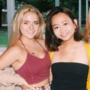 Meet your Posher, Phoebe